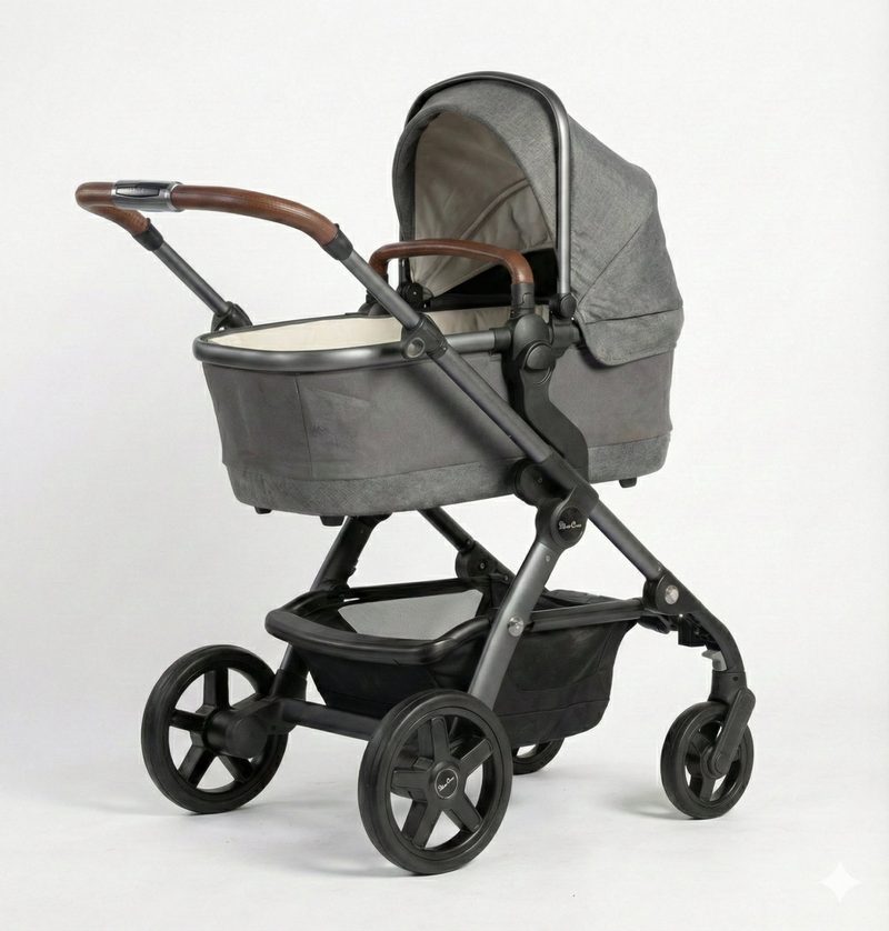 Silver Cross pram after Little Valet professional cleaning — immaculate